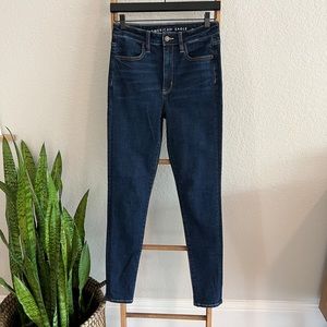 American Eagle Ne(x)t Level Stretch Super Hi-Rise Jegging. Size 6 Long.